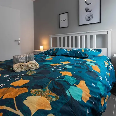 Loc Trotteur Le Graphite T2 Grand Confort Terrasse * Lourdes